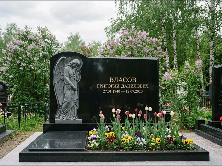 Памятник с барельефом — выполненная работа 3 в Сургуте
