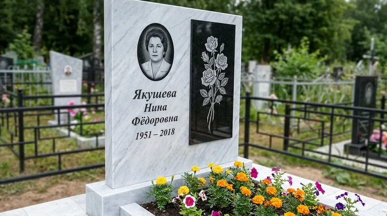 Памятник с гравировкой роз — выполненная работа «Якушева» в Сургуте