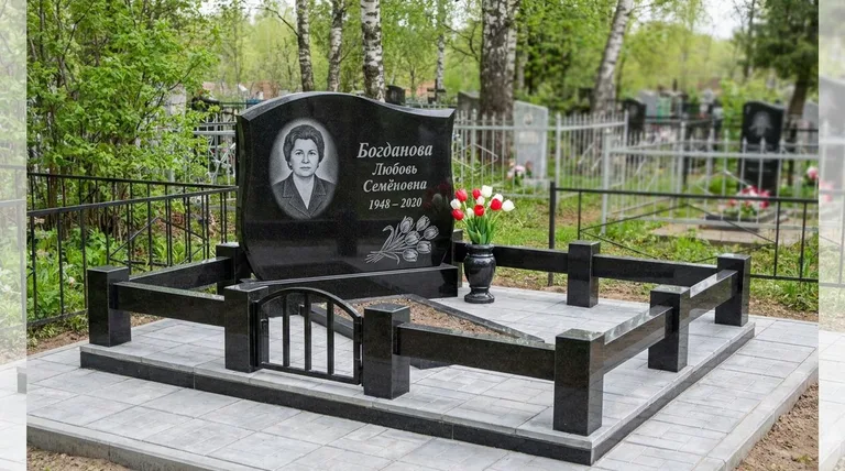 Памятник с гравировкой тюльпанов — выполненная работа «Богданова» в Сургуте